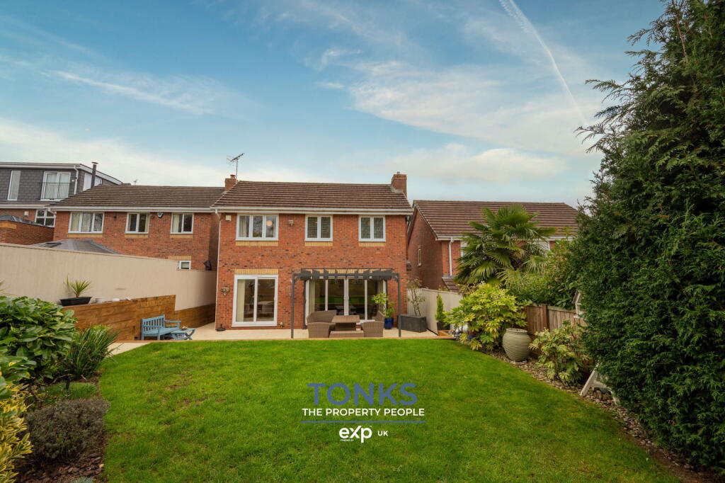 Sefton Drive, Rowley Regis, B65 8QE photo 2