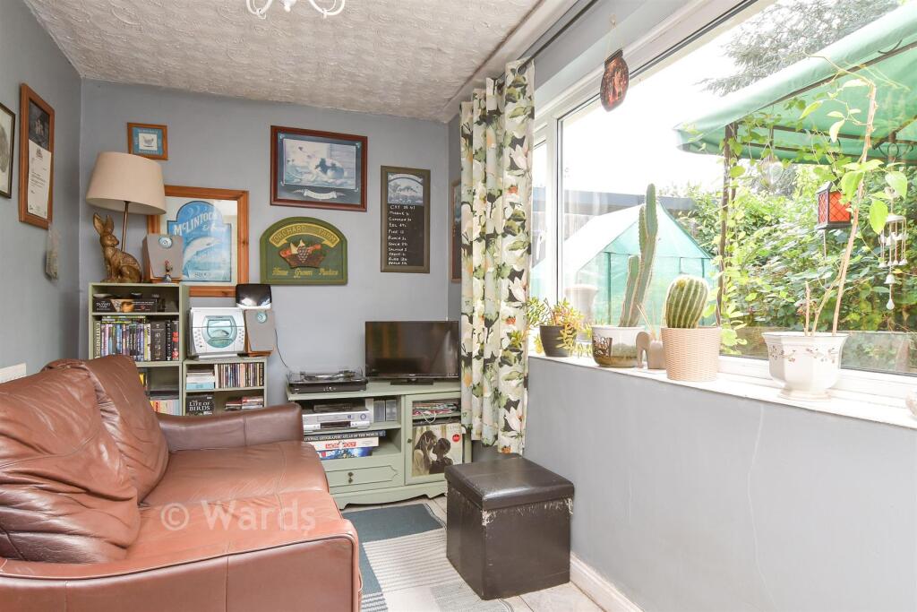 House in Dartford, Kent - View 4