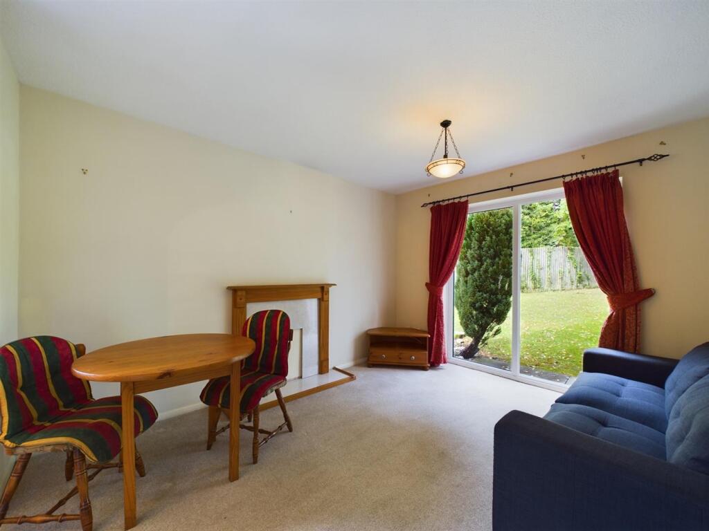 Additional image 2 of 94 Kendal Grove Solihull B92 0PS