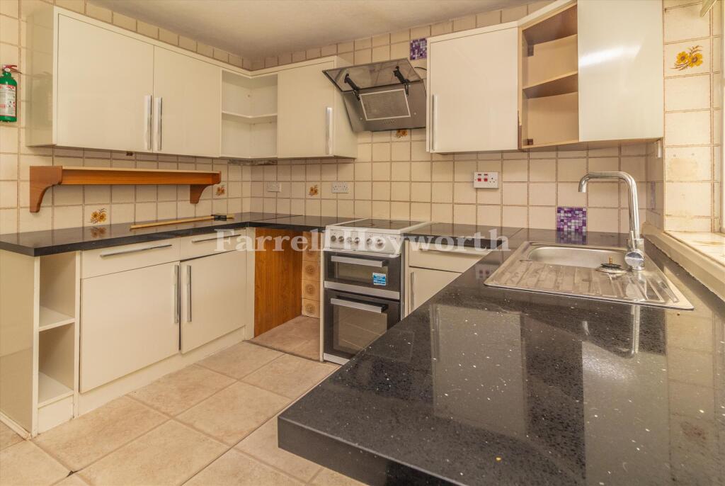 Harwood Close, Stalmine, Poulton Le Fylde photo 2