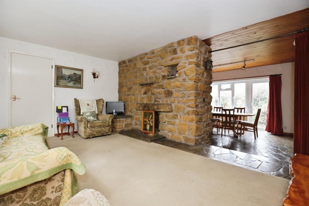 Warwick Road, Southam - View 2