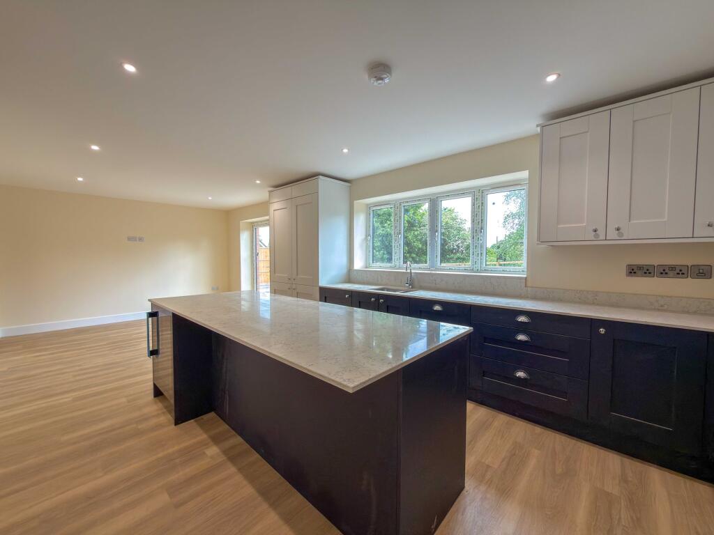 House in Hinckley and Bosworth, Burbage - View 5