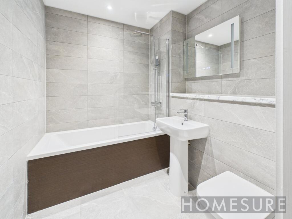 Apartment in Liverpool - View 5