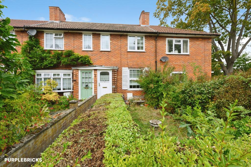 2-bed terraced on Sawtry Close, Carshalton, SM5, £375,000