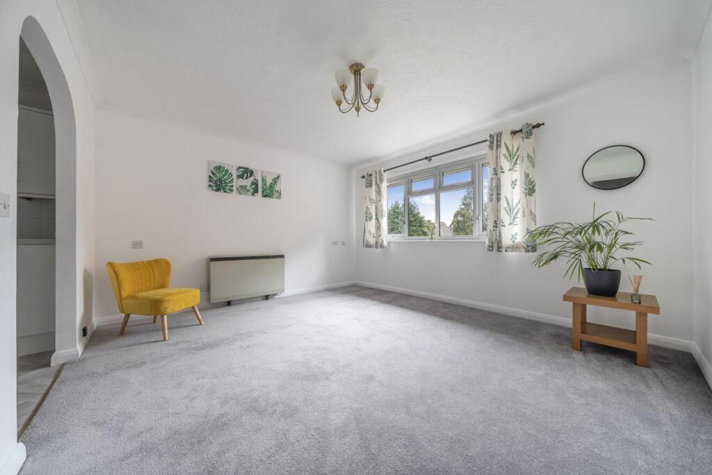 Apartment in London - View 5