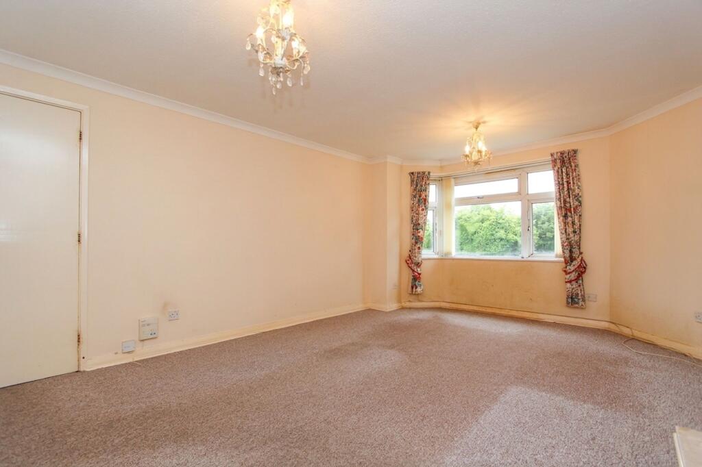 Apartment in Sutton Coldfield - View 3