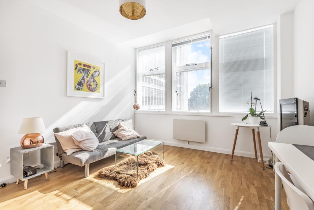 Main image of property: Newington Causeway, London, SE1