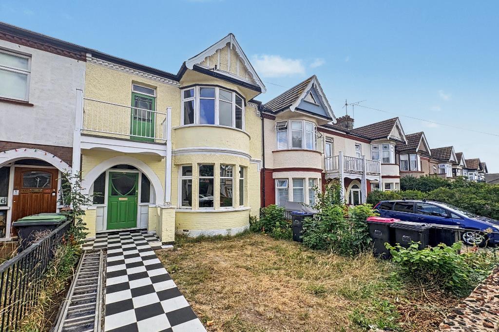 Main image of property: Lovelace Avenue, Southend-On-Sea, Essex