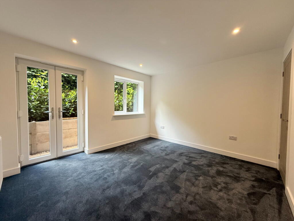 Spa Court, Apt 1 , Edith Walk, Malvern, WR14 4QH photo 4