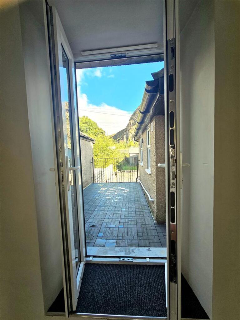 House in Llandudno - View 5