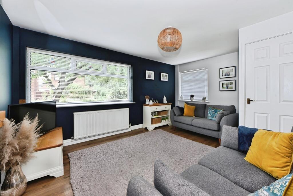 Ryland Close, Stockport, Greater Manchester, SK5 photo 2