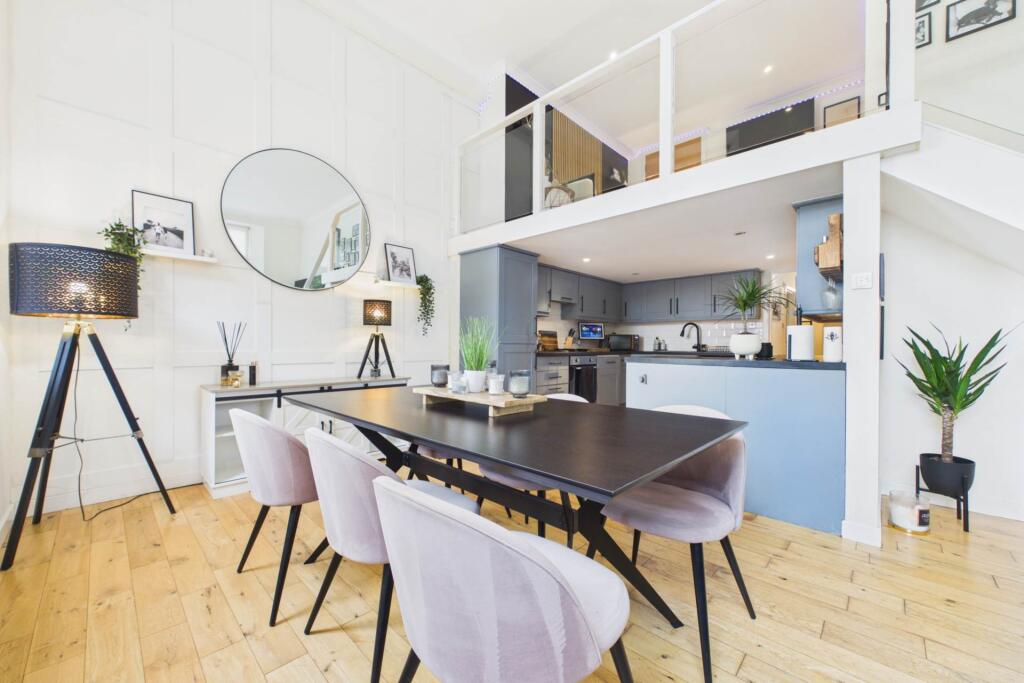 Apartment in Kilmarnock - More