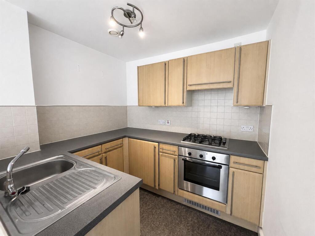 Apartment in Halifax - View 4