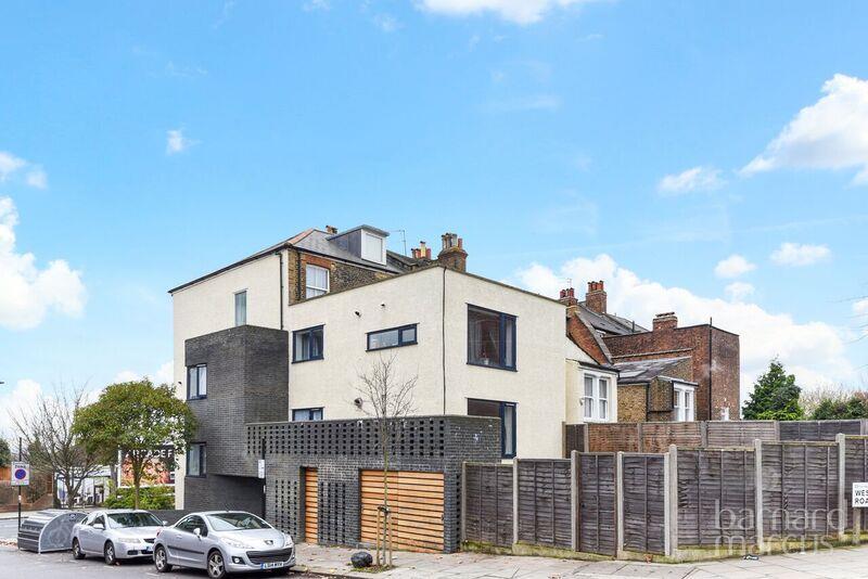 3 bedroom duplex for rent