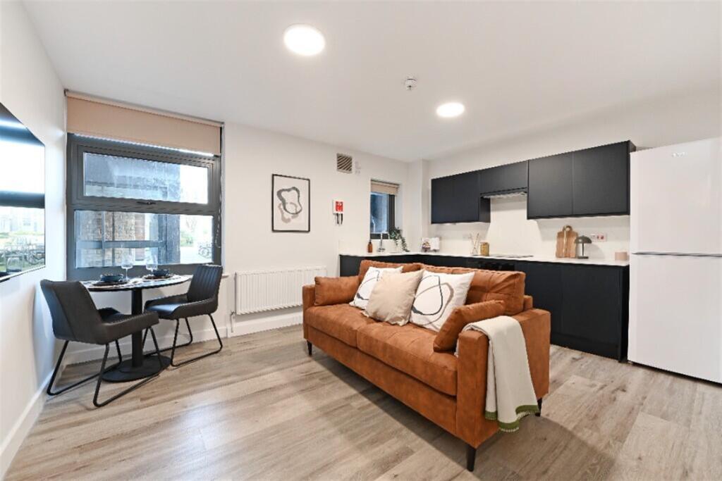 Main image of property: 15 Broomgrove Apartments, Broomhill, S10 2LW