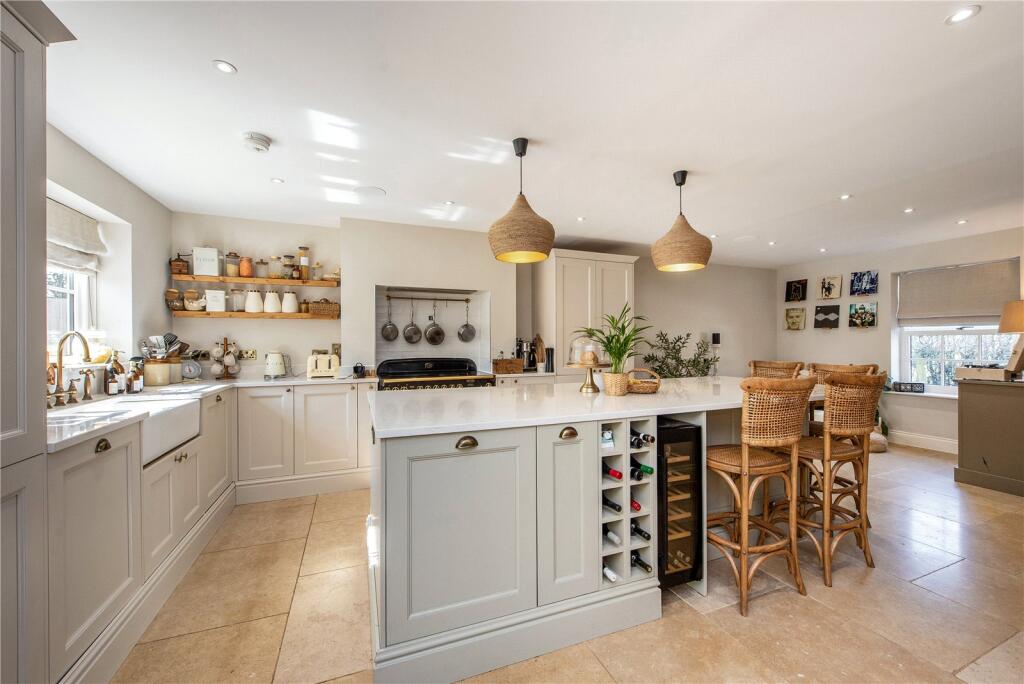 House in East Hampshire, East Meon - View 3