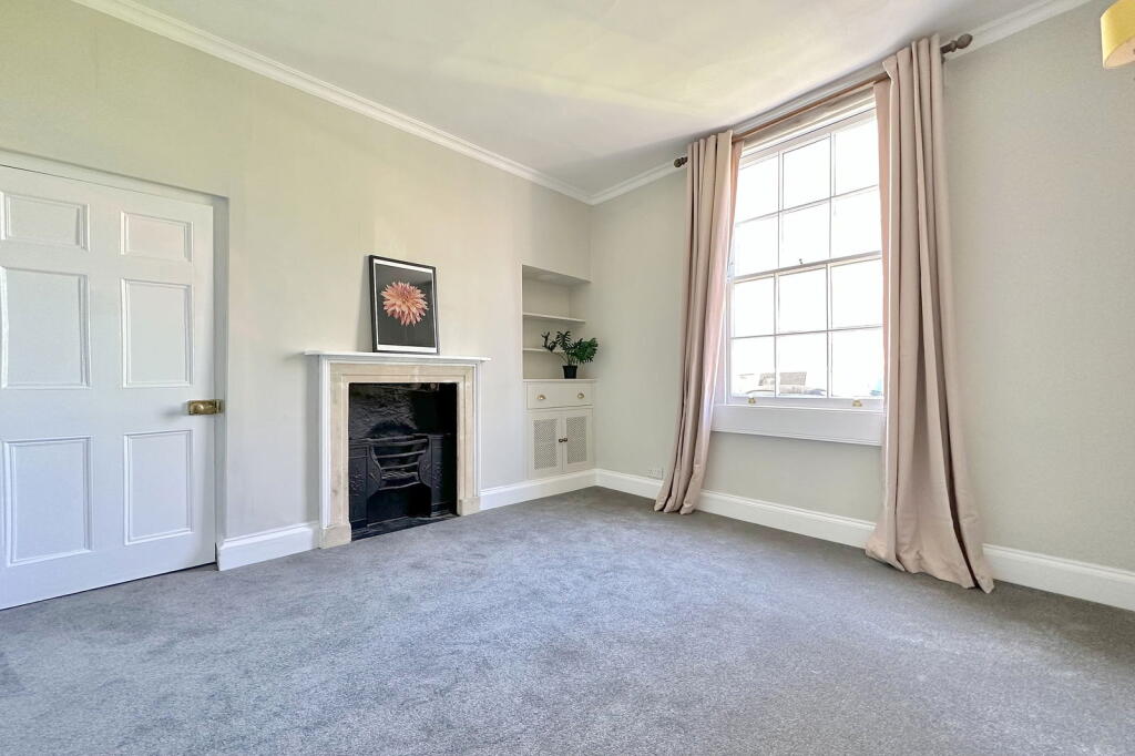 House in Bath, Lansdown - View 2