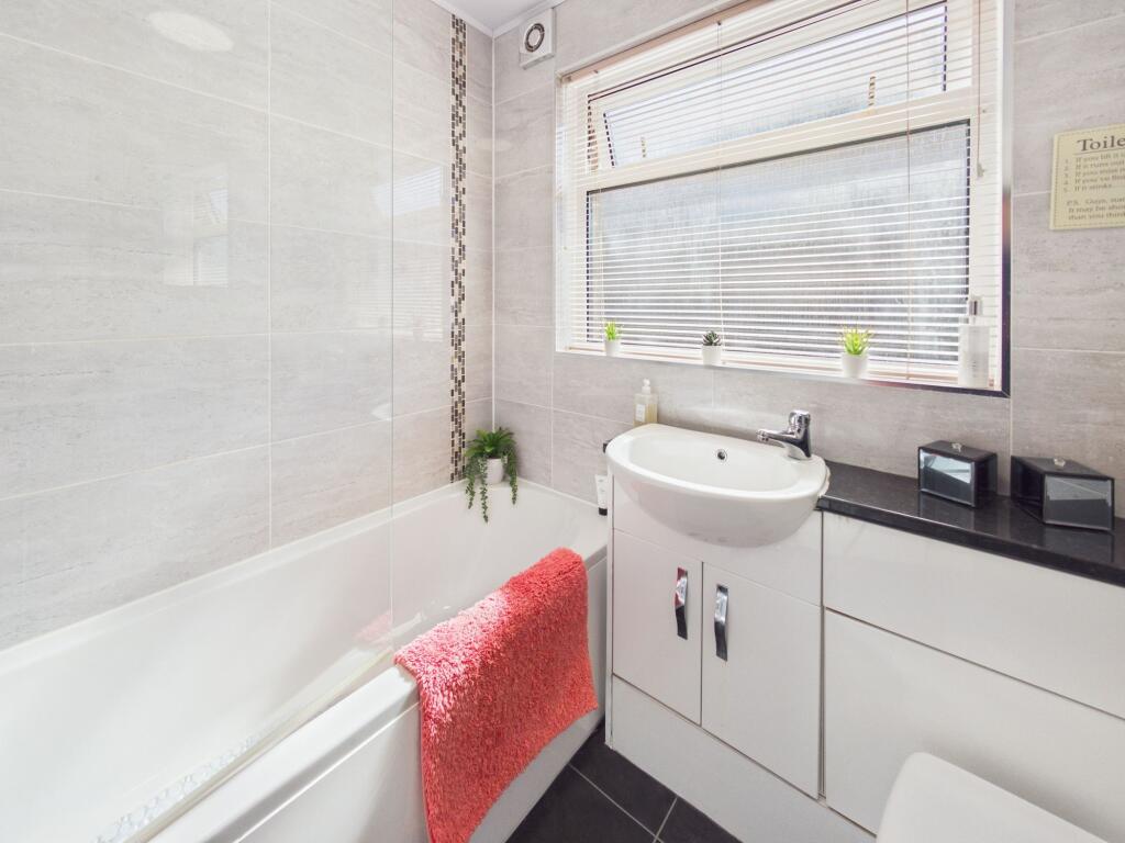 Additional image 5 of Garforth Avenue, Steeton, BD20