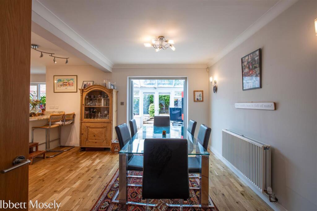 House in Sevenoaks, Ryewood, Dunton Green - View 5