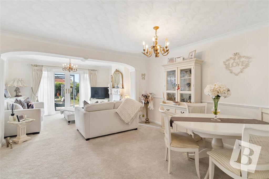 House in London - View 3