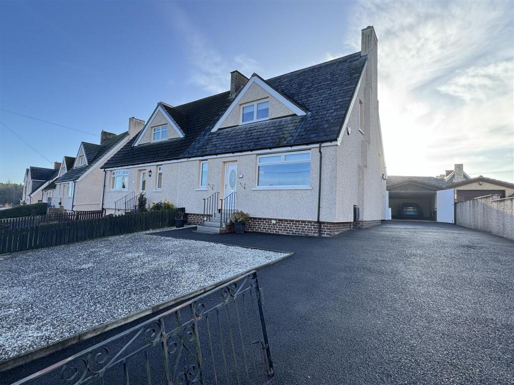 3-bed semi-detached on Clyde Avenue, Ferniegair, Hamilton, £189,995