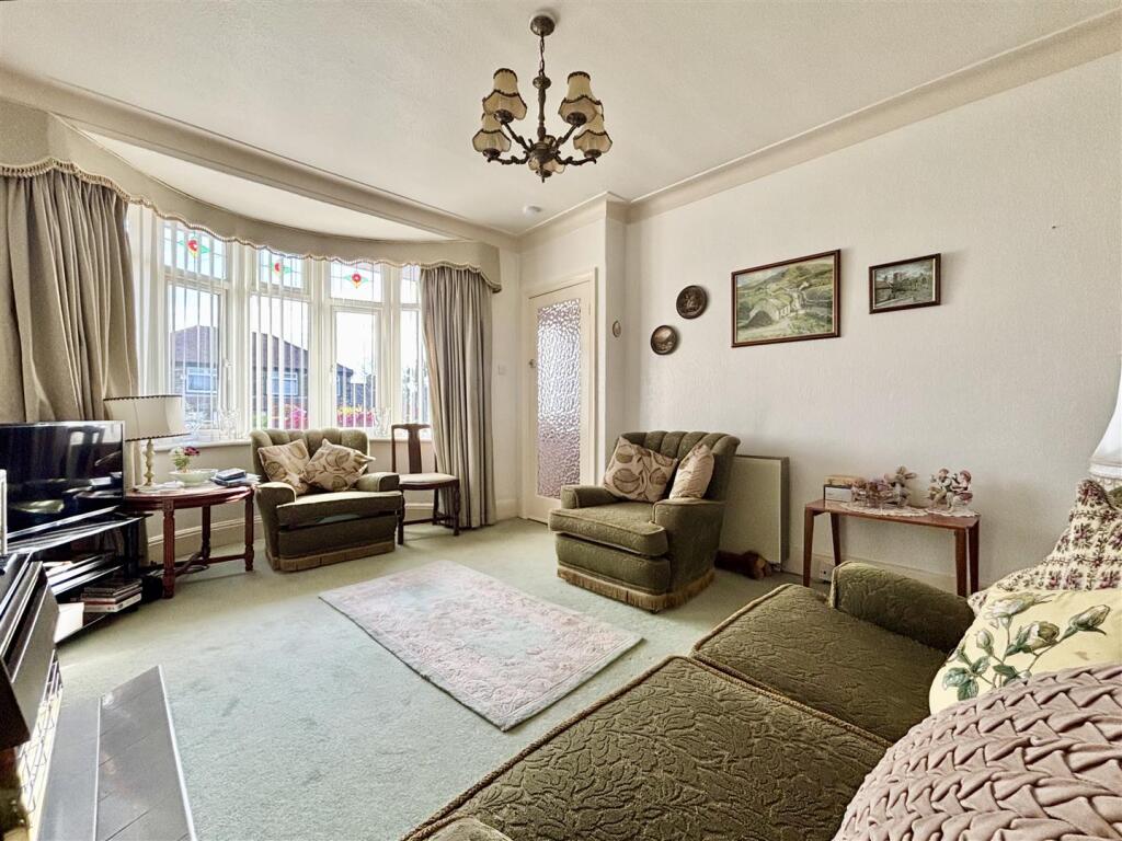 Additional image 8 of Deanstones Crescent, Queensbury, Bradford