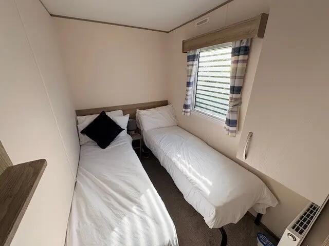 2019 ABI Arizona, Tarka Holiday Park, Barnstaple, Devon, EX31 4AU photo 5