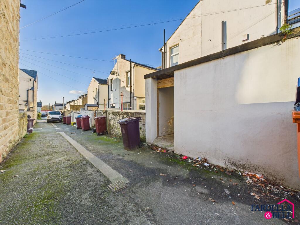 Additional image 16 of 818 Padiham Road, Burnley, BB12