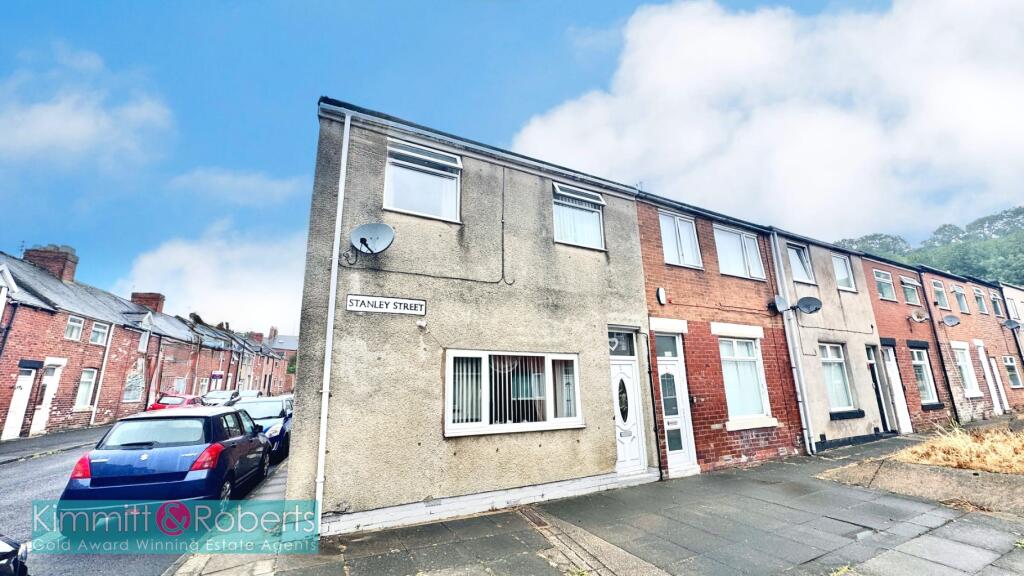 3-bed terraced on Stanley Street, Houghton le Spring, Tyne and Wear, DH5 8BB, £70,000