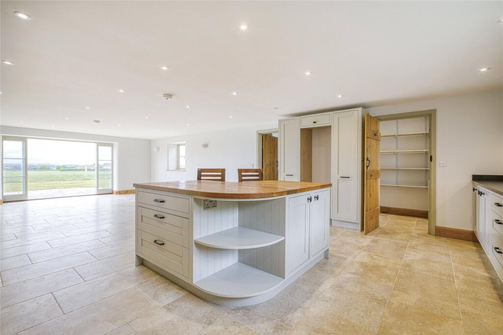 Additional image 10 of Baltonsborough, Somerset -  Exceptional Four Bedroom House