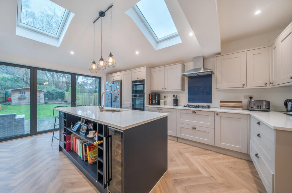 Crossway, Petts Wood, Orpington, BR5