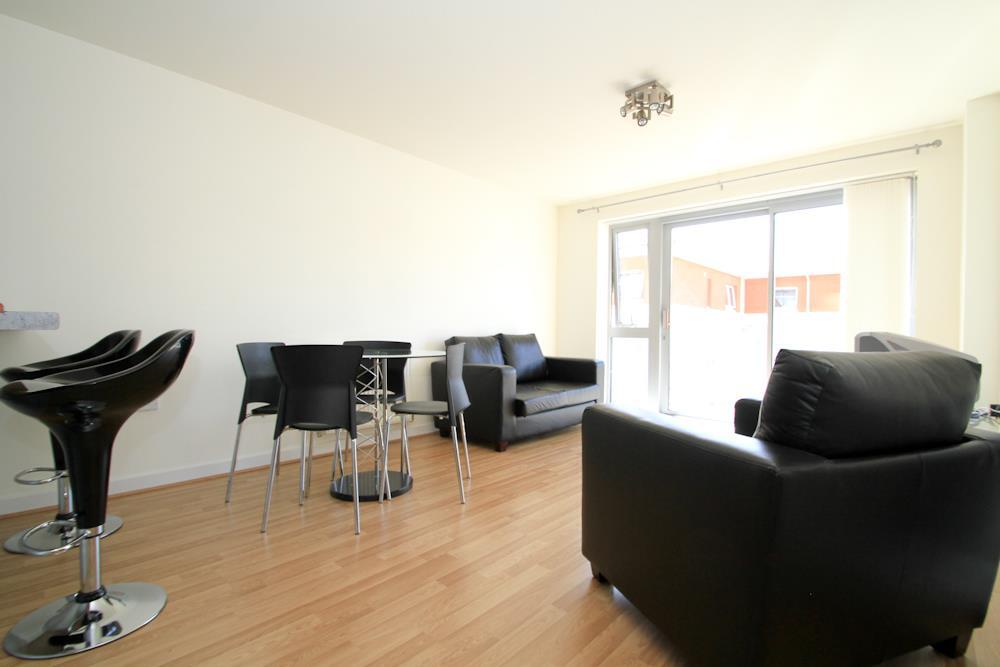 Apartment in London, British Estate, Bow - View 2
