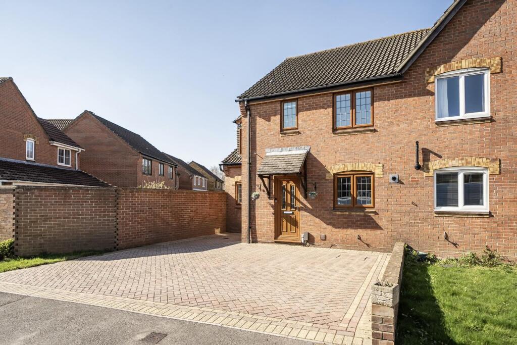 Main image of property: Fern Drive, Havant