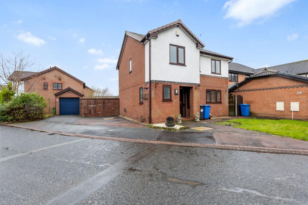 Main image of property: Applecross Close, Birchwood, WA3