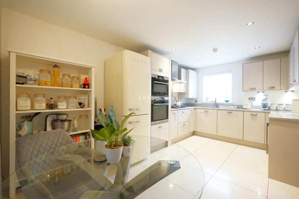 Kennedy Place, Ulverston photo 4