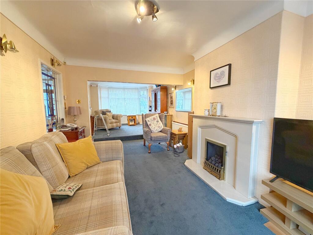 Broomfield Crescent, Middleton, Manchester, M24 photo 4