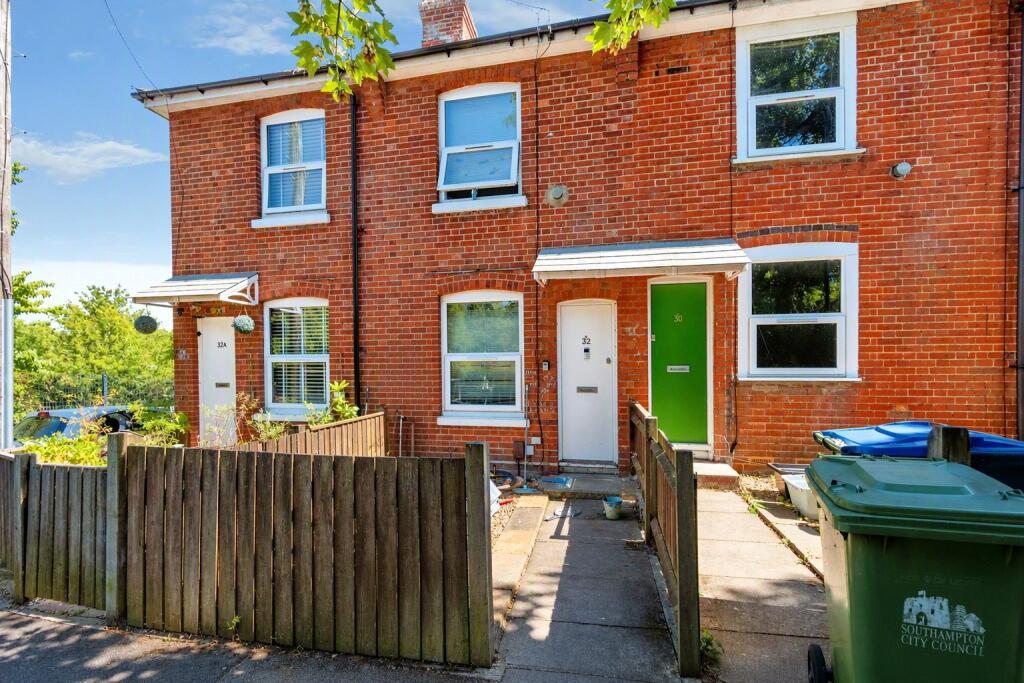 Main image of property: Highcrown Street, SOUTHAMPTON, Hampshire, SO17