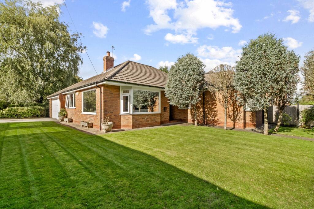 2-bed bungalow on High Bank, Delahays Road, Hale, Altrincham, WA15, £875,000
