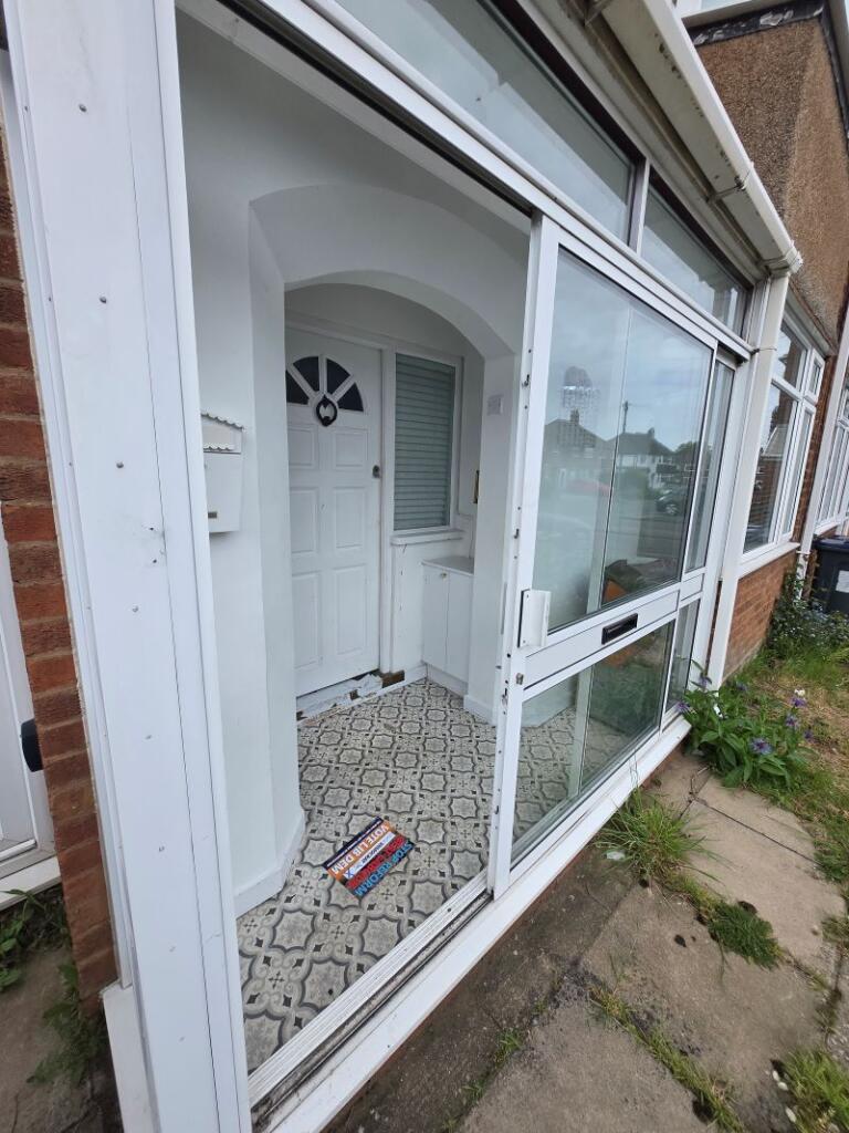 House in Birmingham, West Midlands - View 2