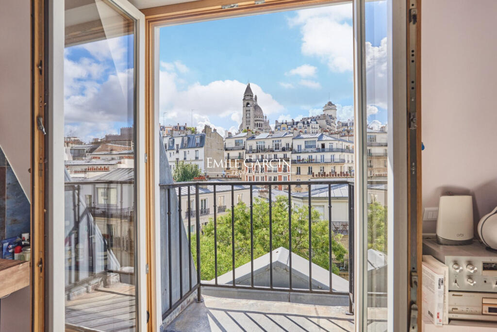 Main image of property: Paris-Isle of France, Paris, Paris 18