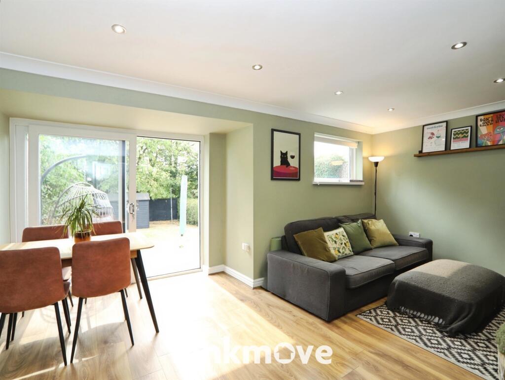 House in Newport, Croesyceiliog - View 5