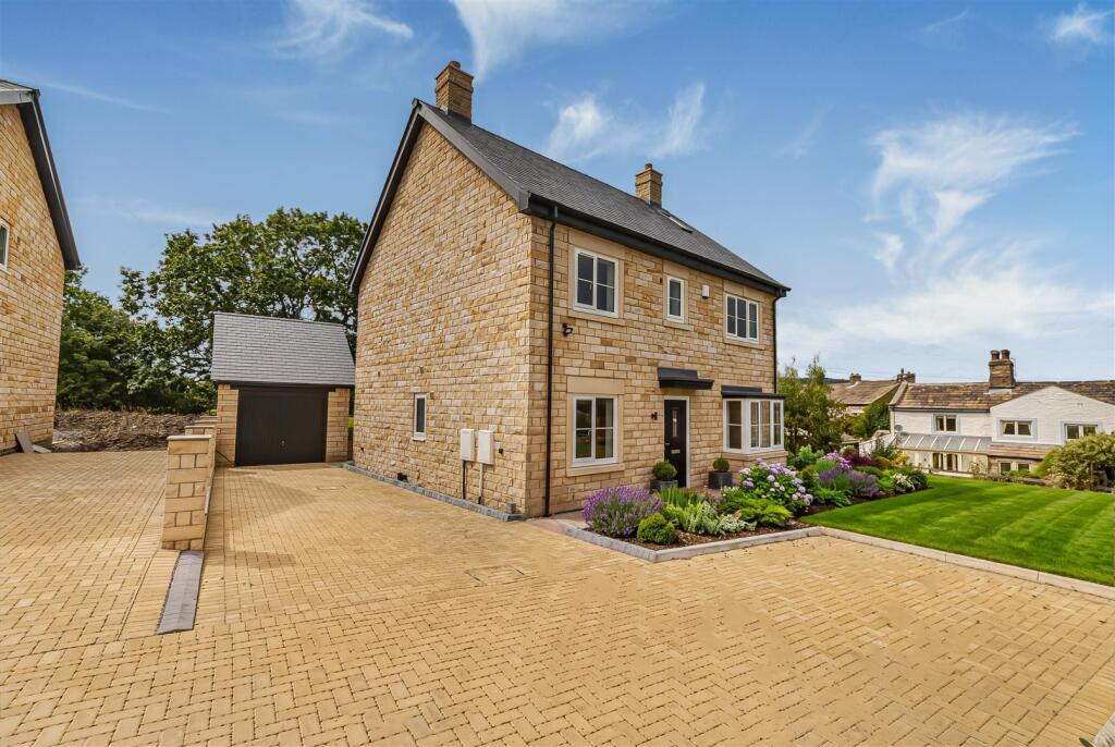 Main image of property: Cob Lane, Kelbrook, Barnoldswick