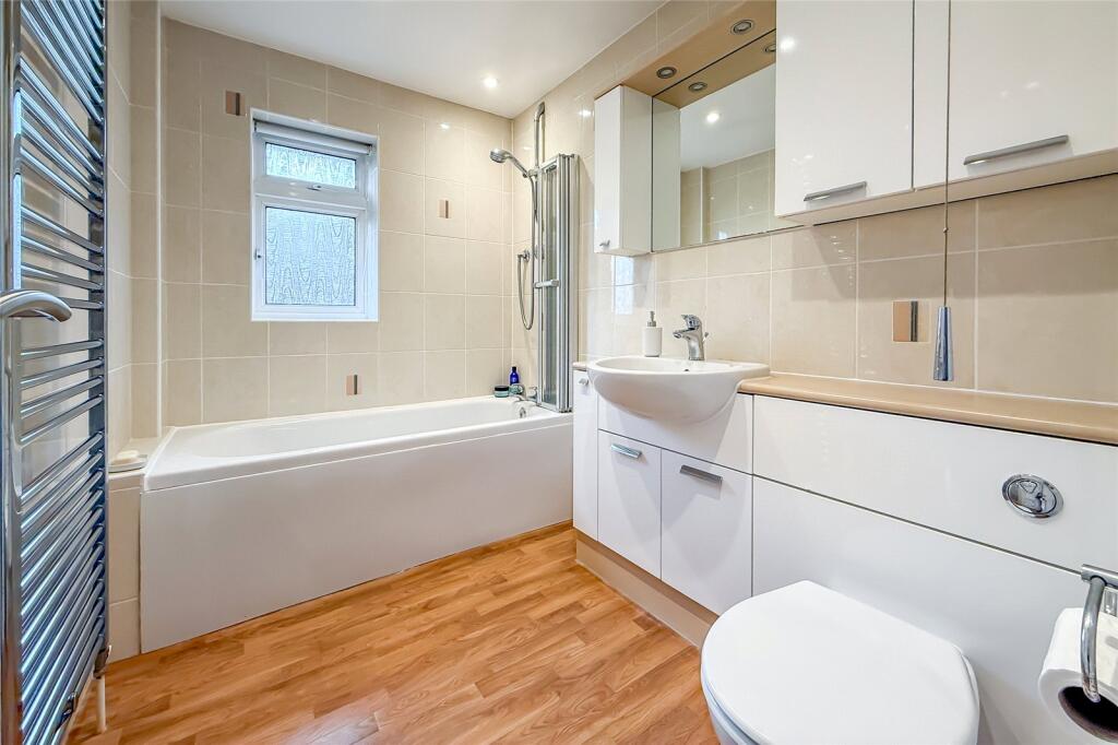 Additional image 13 of Aplins Close, Harpenden, Hertfordshire, AL5