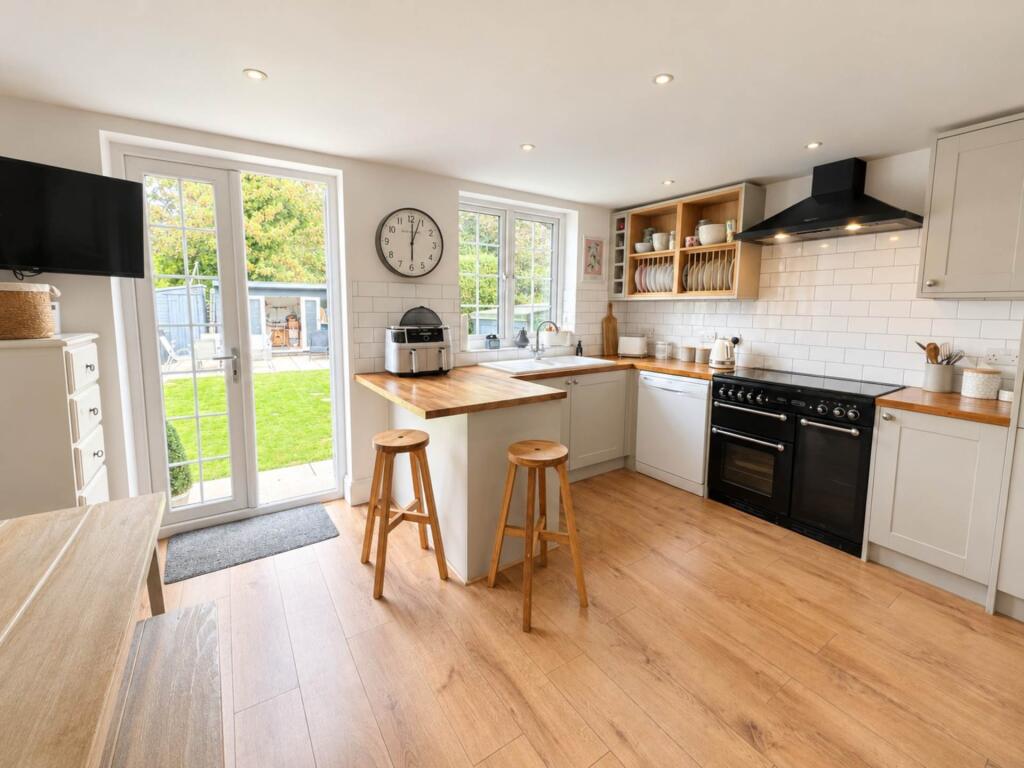 Hammonds Lane, Warley, Brentwood photo 3