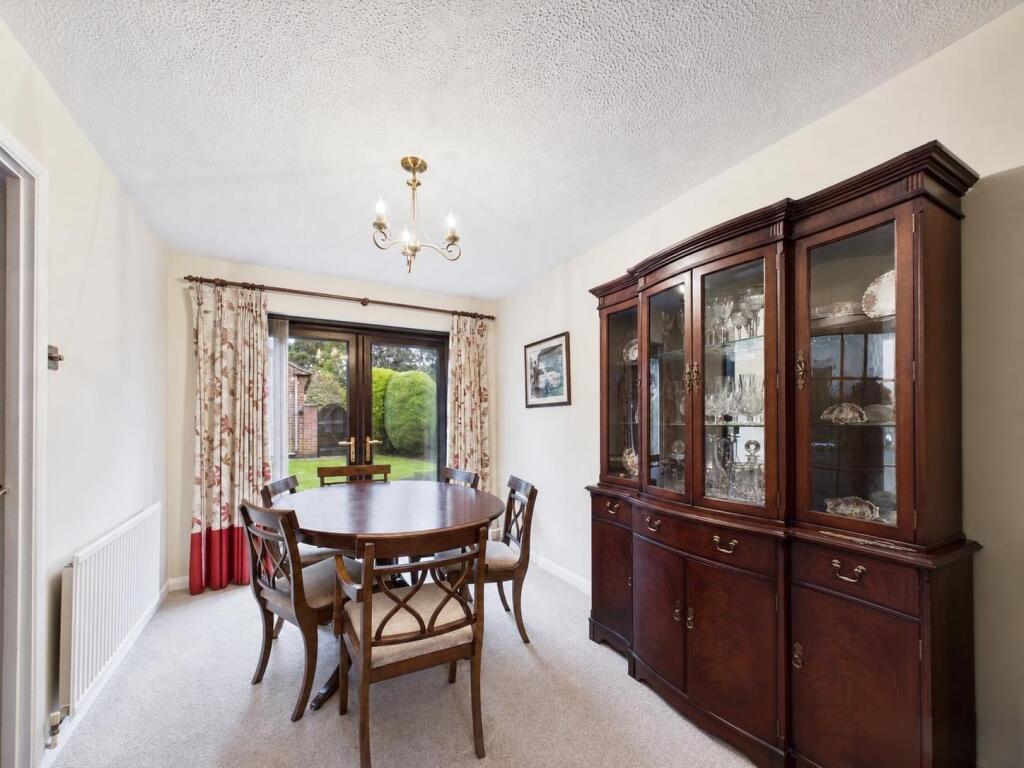 Spindletree Drive, Oakwood photo 4