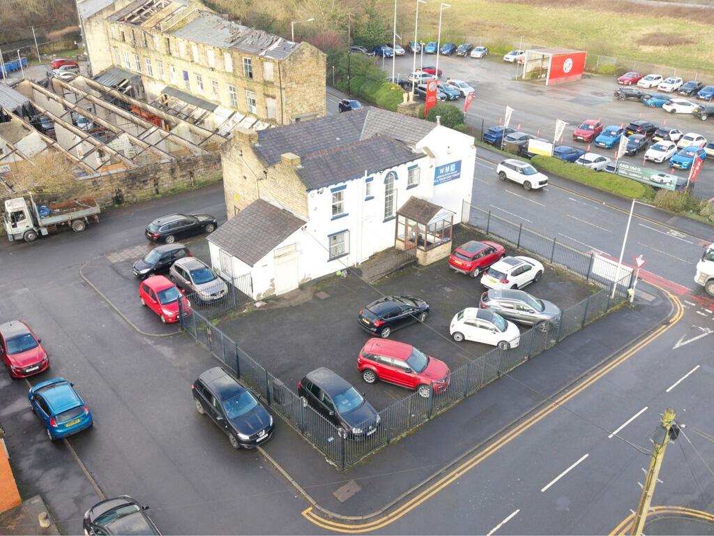 Additional image 5 of Greys House, 102-104 Westgate, Burnley, Lancashire, BB11 1SD