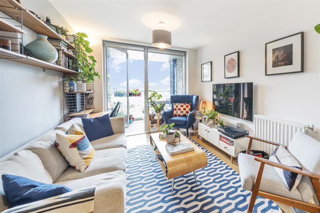 Main image of property: Woods Road, Peckham, SE15