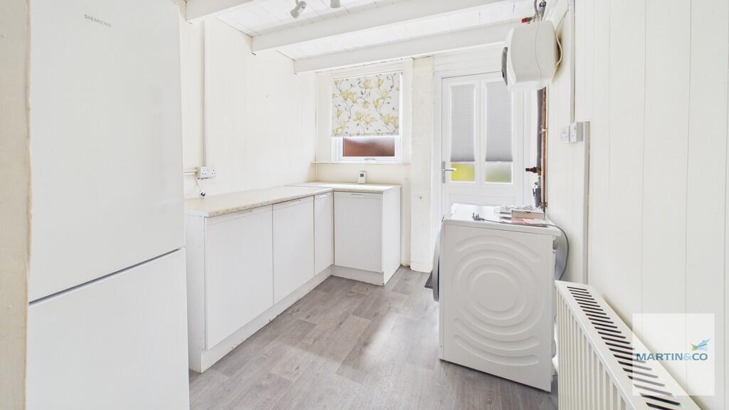House in Tamworth, Staffordshire - View 5