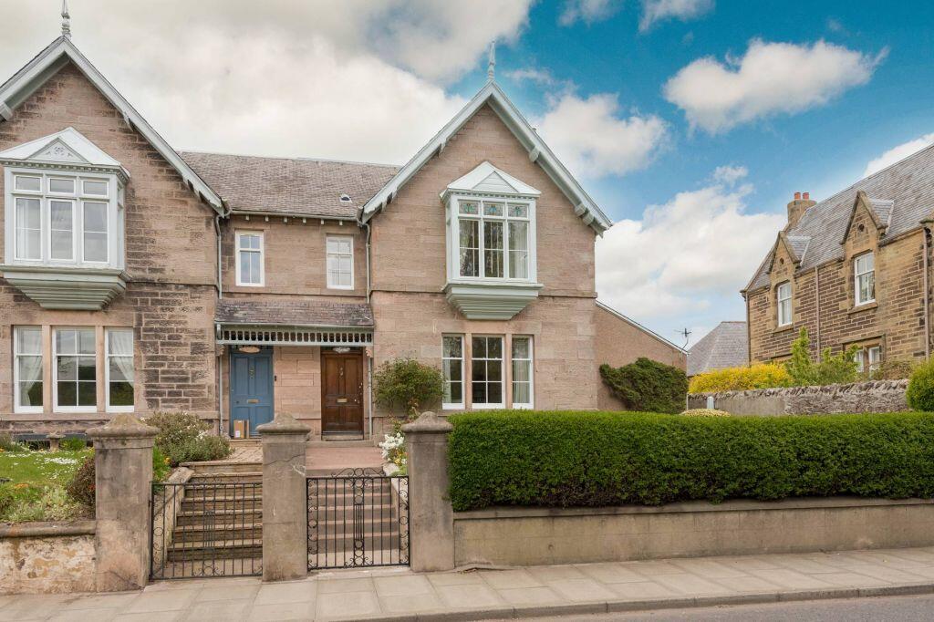 Main image of property: Springbank, Victoria Road, Eyemouth, TD14 5JD