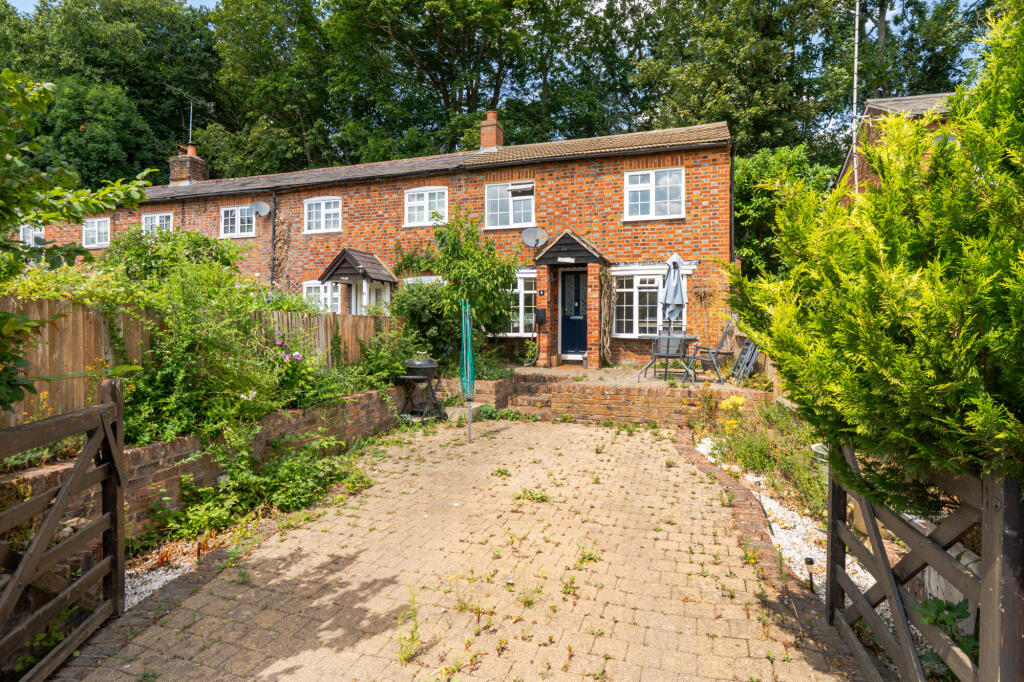 Main image of property: Kimpton Bottom, Kimpton, SG4